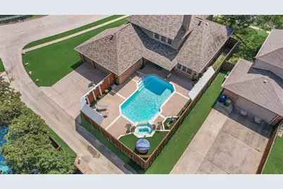 6802 Lochmoor Lane, Garland, TX 75044 - Photo 4