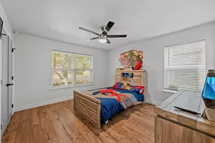 9806 Parkford Dr, Dallas, TX 75238 - Photo 14