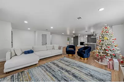 9806 Parkford Drive, Dallas, TX 75238 - Photo 8