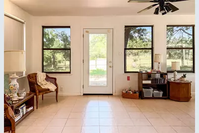 1102 NE 23rd Street, Mineral Wells, TX 76067 - Photo 14