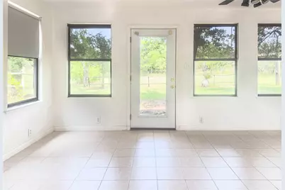 1102 NE 23rd Street, Mineral Wells, TX 76067 - Photo 18