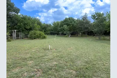 1102 NE 23rd Street, Mineral Wells, TX 76067 - Photo 14