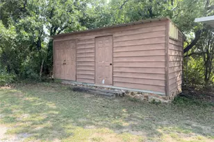 1102 NE 23rd St, Mineral Wells, TX 76067 - Photo 38