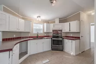 419 Wood River Rd, Millsap, TX 76066 - Photo 14