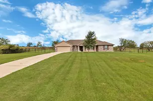 115 Springwood Ranch Loop, Springtown, TX 76082 - Photo 2