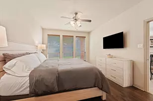 320 Gotland Dr, Grand Prairie, TX 75052 - Photo 20