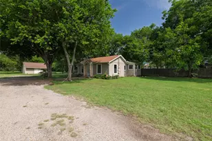 313 N Roe St, White Settlement, TX 76108 - Photo 28