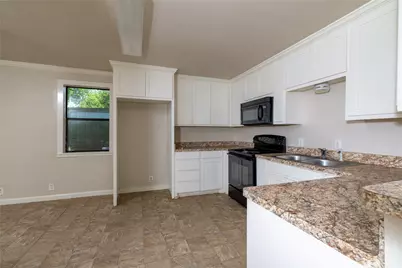 313 N Roe Street, White Settlement, TX 76108 - Photo 8
