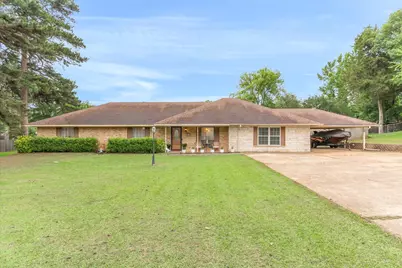 2203 Woodbine Drive, Gladewater, TX 75647 - Photo 4