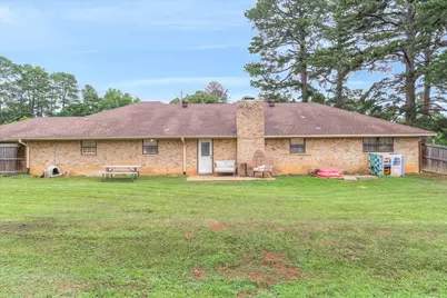 2203 Woodbine Drive, Gladewater, TX 75647 - Photo 32