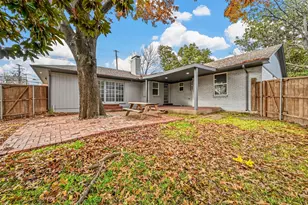 9806 Parkford Dr, Dallas, TX 75238 - Photo 20