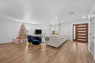 9806 Parkford Dr, Dallas, TX 75238 - Photo 8