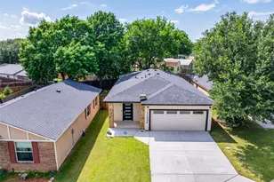 11334 Golden Triangle Cir, Fort Worth, TX 76244 - Photo 20
