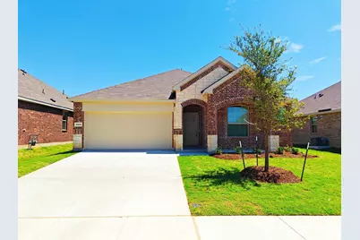 8404 Honeylocust Street, McKinney, TX 75071 - Photo 2