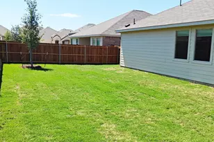 8404 Honeylocust St, McKinney, TX 75071 - Photo 22