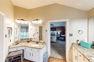 104 Island Cir, Shady Shores, TX 76208 - Photo 24