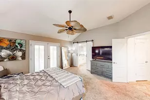 104 Island Cir, Shady Shores, TX 76208 - Photo 22