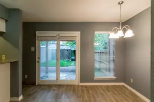 317 Valley Park Dr, Garland, TX 75043 - Photo 6