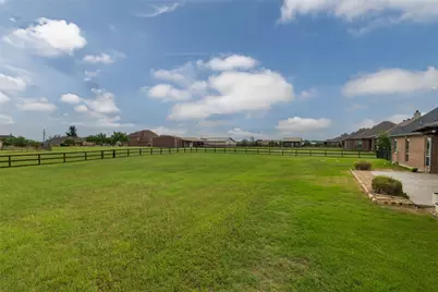 13350 Escalara Lane, Justin, TX 76247 - Photo 38