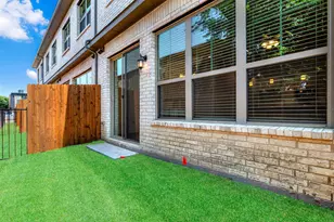 3676 Rickshaw Dr, Dallas, TX 75229 - Photo 20