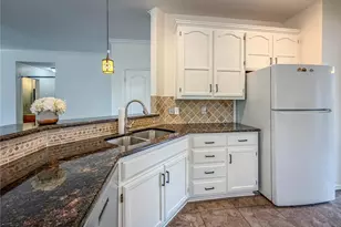 2308 Mapleleaf Ln, Flower Mound, TX 75028 - Photo 6
