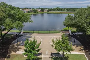 2308 Mapleleaf Ln, Flower Mound, TX 75028 - Photo 30