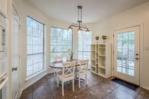 2308 Mapleleaf Ln, Flower Mound, TX 75028 - Photo 8