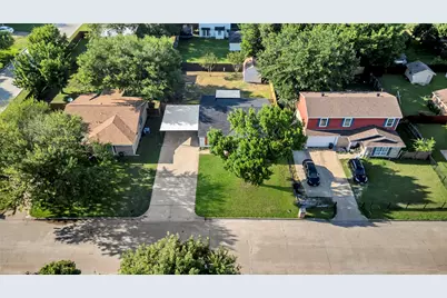 542 Damon Drive, Grand Prairie, TX 75052 - Photo 22