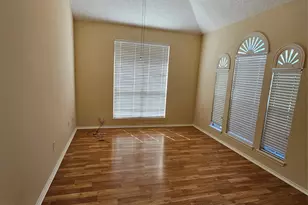 1310 Westview Dr, Garland, TX 75040 - Photo 2