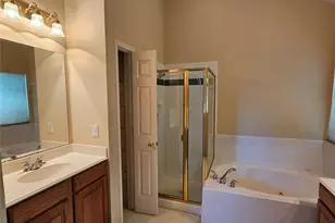 1310 Westview Dr, Garland, TX 75040 - Photo 10