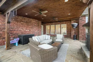 1027 Sir Lancelot Cir, Lewisville, TX 75056 - Photo 40