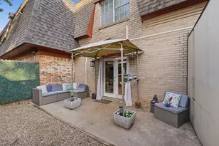 1821 E Grauwyler Rd, Irving, TX 75061 - Photo 26