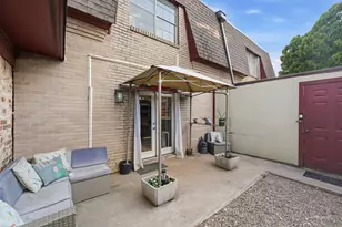 1821 E Grauwyler Rd, Irving, TX 75061 - Photo 24