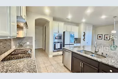 7324 Clementine Drive, Irving, TX 75063 - Photo 12