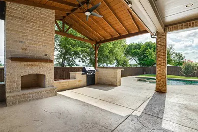 2723 Village Creek Street, Celina, TX 75078 - Photo 4