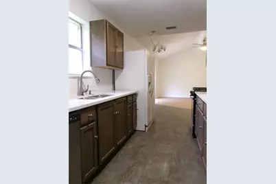 1519 Rambler Road, Arlington, TX 76014 - Photo 12
