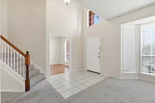 105 Dorsett Dr, Irving, TX 75063 - Photo 4