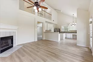 105 Dorsett Dr, Irving, TX 75063 - Photo 12