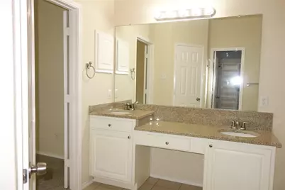 105 Dorsett Drive, Irving, TX 75063 - Photo 14