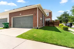 1036 Gardenia St, Carrollton, TX 75007 - Photo 16