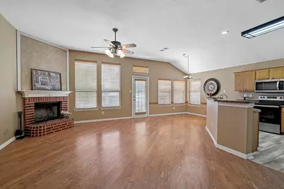 1046 Port Isabel Drive, Little Elm, TX 75068 - Photo 4