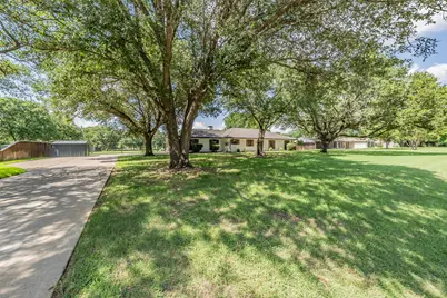 224 Bob White Trail, Burleson, TX 76028 - Photo 40