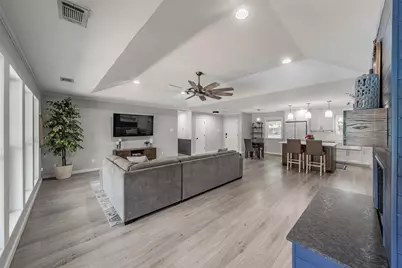 224 Bob White Trail, Burleson, TX 76028 - Photo 10