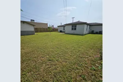 802 Brown Trail, Bedford, TX 76022 - Photo 18