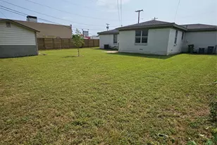 802 Brown Trail, Bedford, TX 76022 - Photo 18
