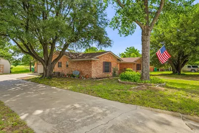 1335 N Lydia Street, Stephenville, TX 76401 - Photo 4