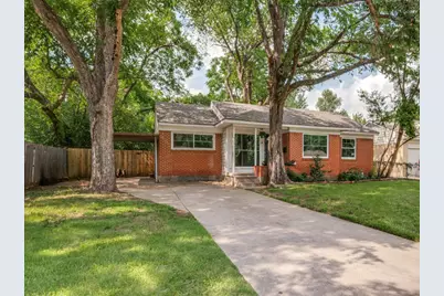 913 W Inwood Drive, Arlington, TX 76013 - Photo 1