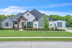 1014 Rennard St, Caddo Mills, TX 75135 - Photo 2