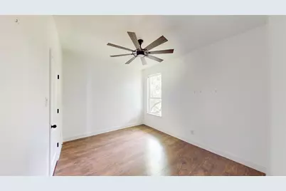 1301 Compton Street, Dallas, TX 75203 - Photo 18