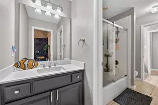 11663 Frontier Dr, Frisco, TX 75033 - Photo 32